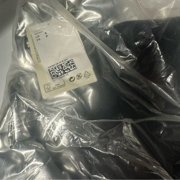 NWT H&M Water-repellent Snow Ski Jumpsuit Snowsuit sz Small - Picture 6 of 7